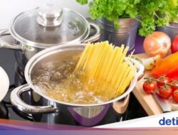 7 Manfaat Air Rebusan Pasta, Sebagai Menanak Nasi hingga Kukus Sayuran