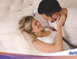 Dear Paksu, Ini 5 Tips Foreplay yang Bikin Sesi Bercinta Menggebu-gebu