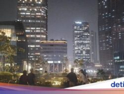 Potret Skydeck Sarinah, Spot Terbaru Di Panorama Pencakar Langit Jakarta