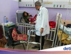 Dedikasi Praktisi Medis Palestina, Rawat Pasien Meski Kehilangan Satu Kaki