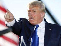 Trump Kenakan Tarif 100% Sebagai Sinema Bersama Luar Amerika